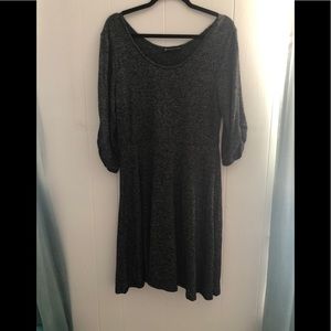 🌷Dark gray dress with sleeve detail